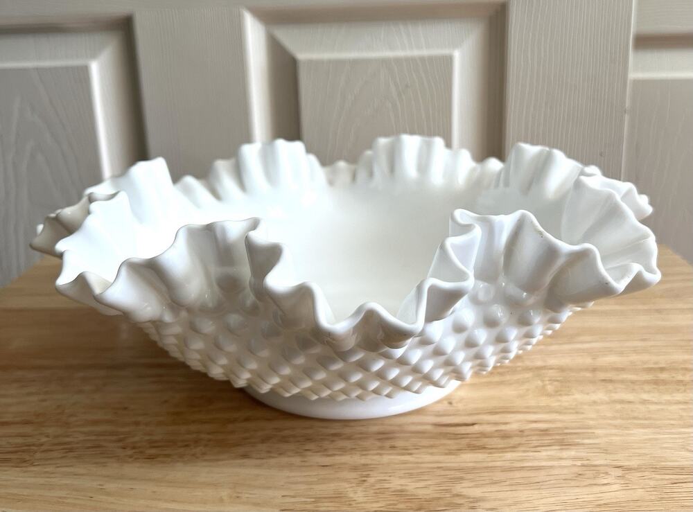 FENTON Vintage Milk Glass Round Double Crimped Ruffled Edge Large Bowl 11.5"